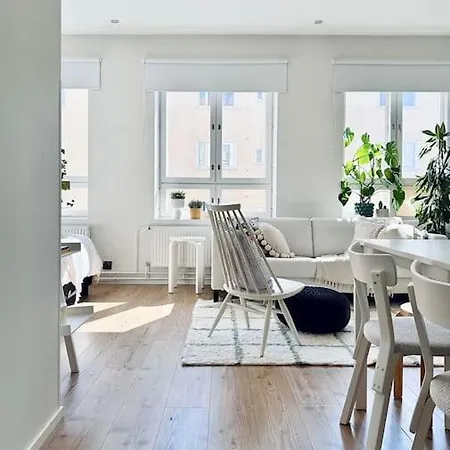 Bright 37m2 Studio With Sauna In The Heart Of * Rovaniemi