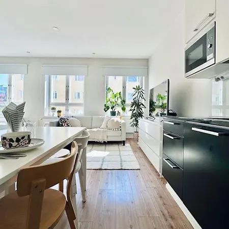 Bright 37m2 Studio With Sauna In The Heart Of *
