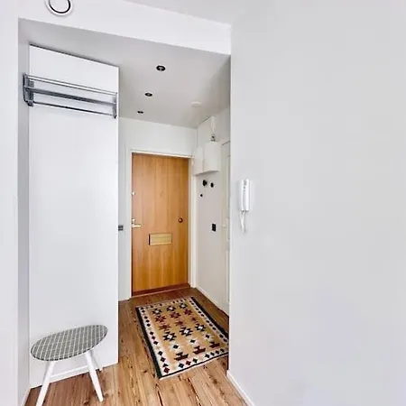 Bright 37m2 Studio With Sauna In The Heart Of Apartmán